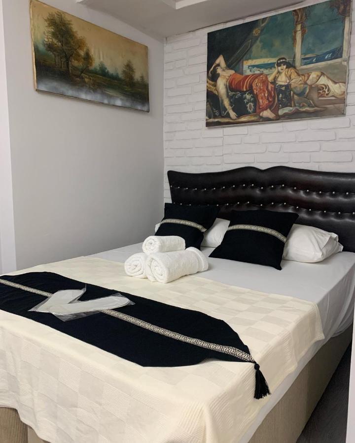 Antik Sofia Hotel Стамбул Экстерьер фото